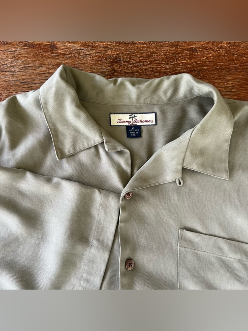 Tommy Bahama 100% Silk Men’s Short Sleeve Shirt Olive Green Size XL - Picture 8 of 14